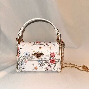 Vera Pelle Floral Satchel